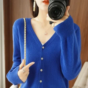 Cardigans Women 2025 Autumn Single Breasted V-neck Knitted Sweater Fashion Short Knitwear Solid Blue Green Pink Women's Jumpers