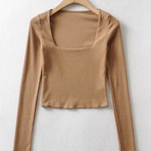 Women Ribbed Square Neck Crop Top With Long Sleeve