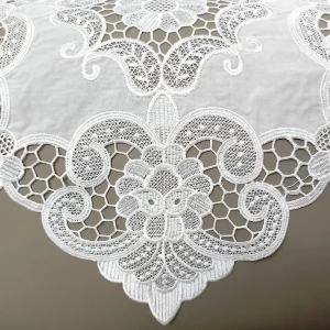 Beautiful Floral Table Cloth White Lace Embroidery Flower 30/40cm Square Table Mat Home Decoration