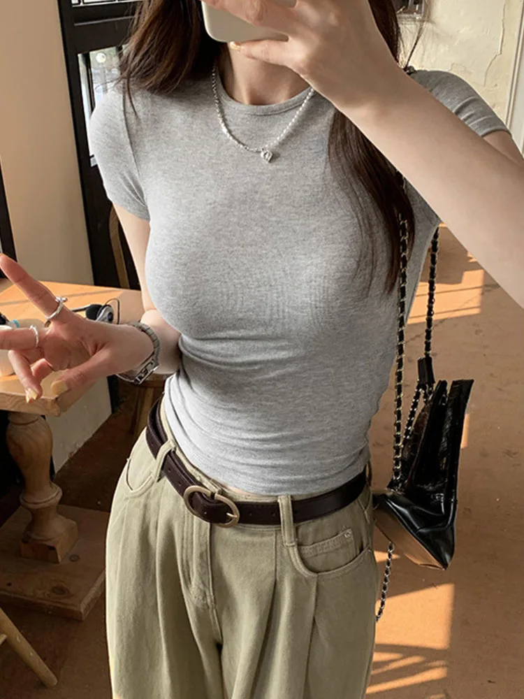 Basic Solid Crop Top Short Sleeve Crewneck Skinny T-shirt Summer Casual Tee for Women y2k Vintage Top Harajuku Streetwear - الصورة 3