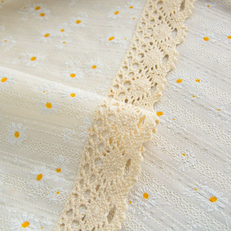 Beige Daisy Lace Tassels Cotton Tablecloth Rectangle Table Cover for Tea Table Decorations Kitchen Living Room Wedding Party Use - الصورة 6