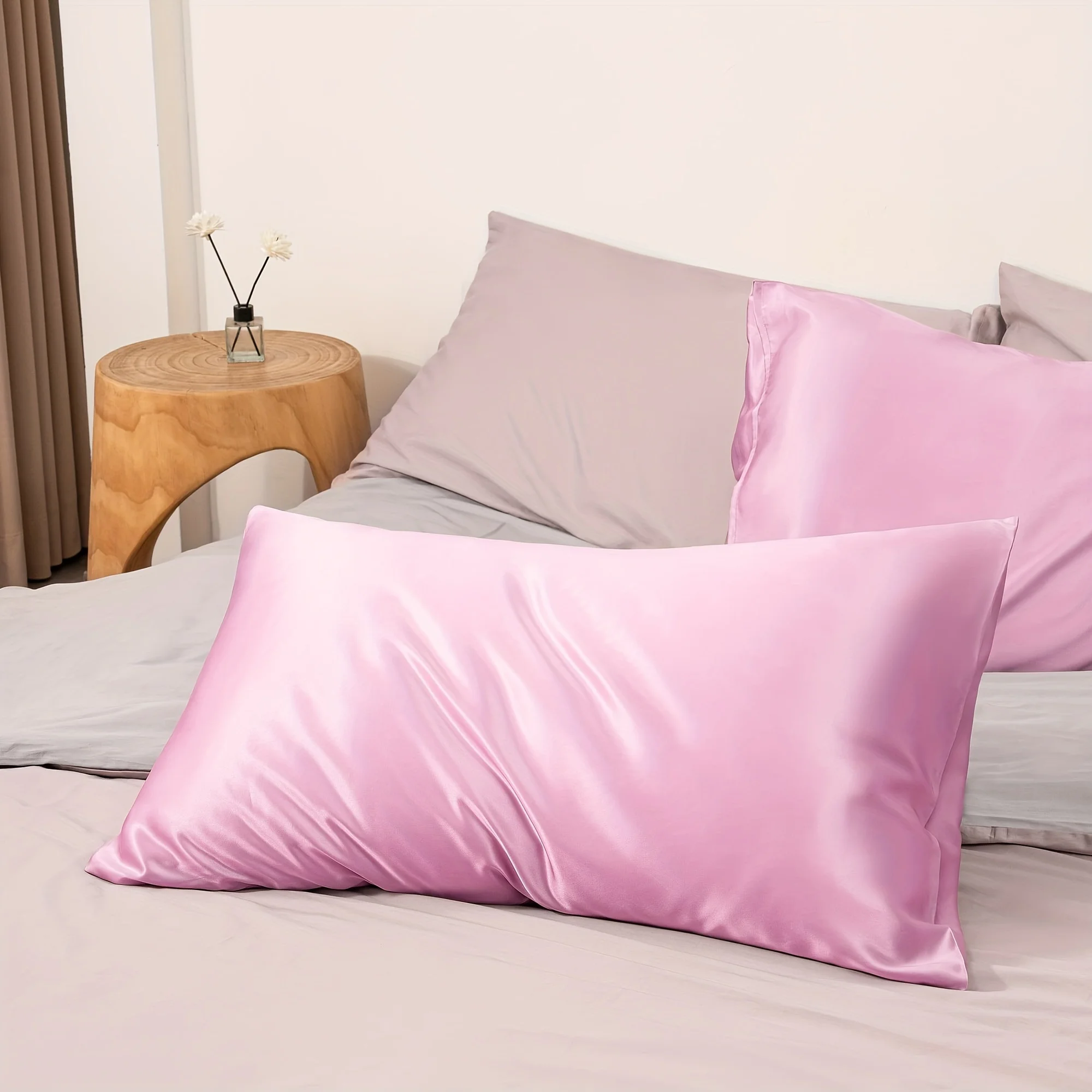 1 Pair Satin Pillowcase - Anti-Allergy Breathable Bedding Polyester Satin with Envelope Closure Machine Washable & Skin-Friendly - الصورة 3