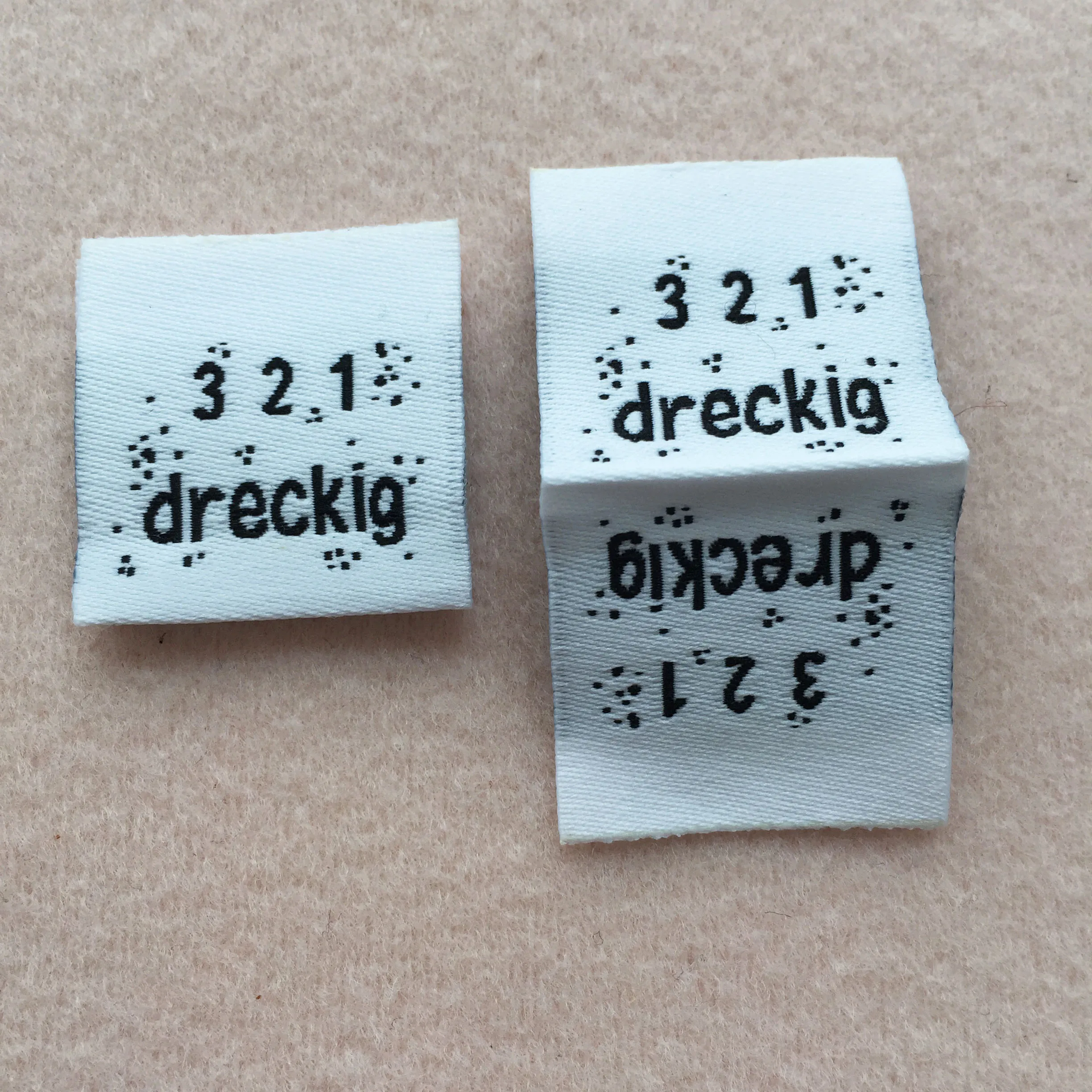 1000pcs/lot Custom Brand Name Clothing Woven Label Garment Fabric Label with Logo 2x5cm End Fold/Center Fold Hight Quality - Image 5