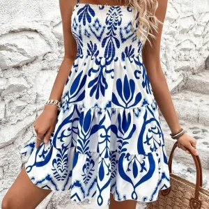 Pure desire sweet white strapless dress for women, summer spicy girl waist-fitting fishbone princess puff skirt short dress.
