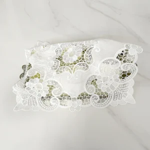 Beautiful Floral Table Cloth White Lace Embroidery Flower 30/40cm Square Table Mat Home Decoration