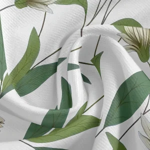 Women's Tee - Green Leaf & Floral Pattern Graphic, Minimalist Nature Botanical Design for Casual Daily Wear