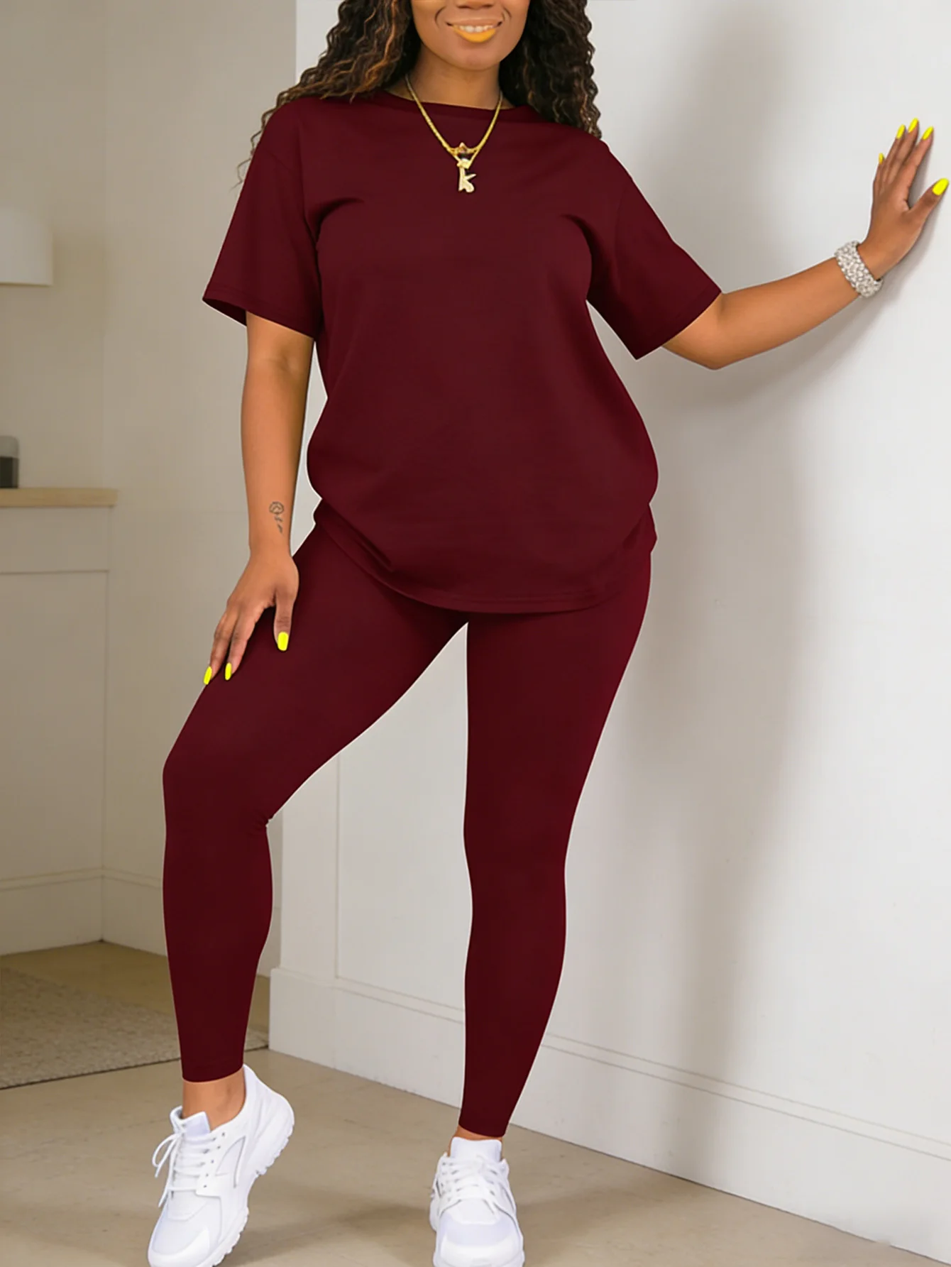 Fashion round-neck short-sleeved top paired with tight-fitting long pants - women's two-piece solid-color set - Image 4