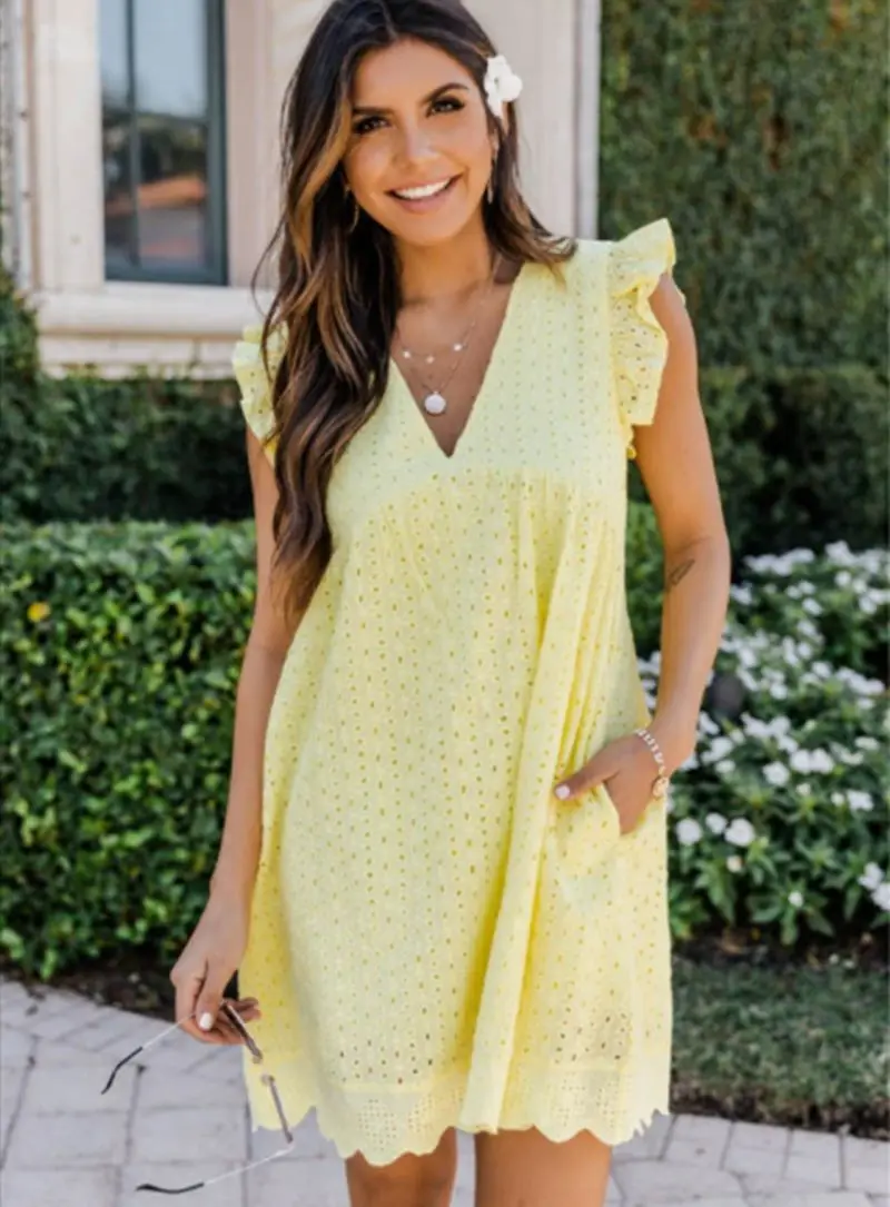 Cross border new lace jacquard hollowed out V-neck dress with pockets and lining shorts for women in Europe and America - Image 10