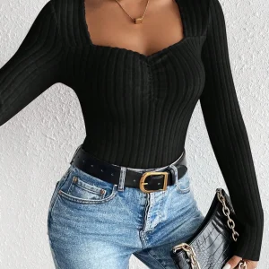 Autumn and winter fashion diamond collar knitted bottom shirt, women's casual long-sleeved tops, knitted long-sleeved T-shirt