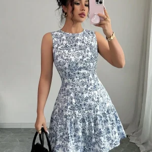Spring/Summer Boho And French-Style Blue And White Floral Dress, Sleeveless With A Round Neckline
