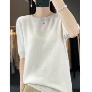 100% pure wool women's round neck sweater short sleeve seamless loose knit half sleeve bottoming sleeve.
