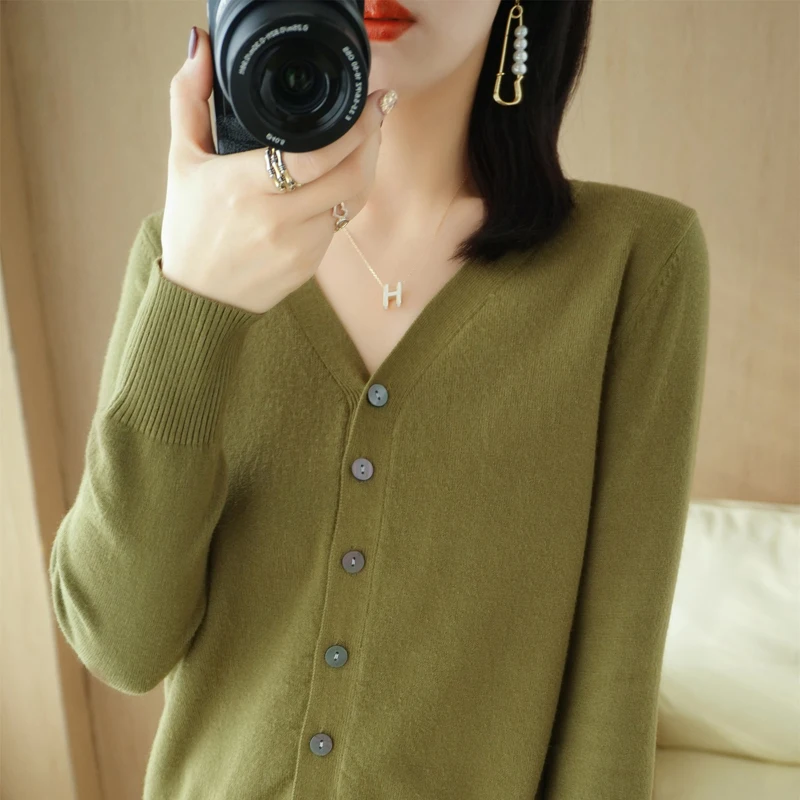 Early Autumn New Andy Cashmere Knit Cardigan V-Neck Solid Color Fashion High-Grade Comfortable Loose Casual Knitwear -GH021 - الصورة 7
