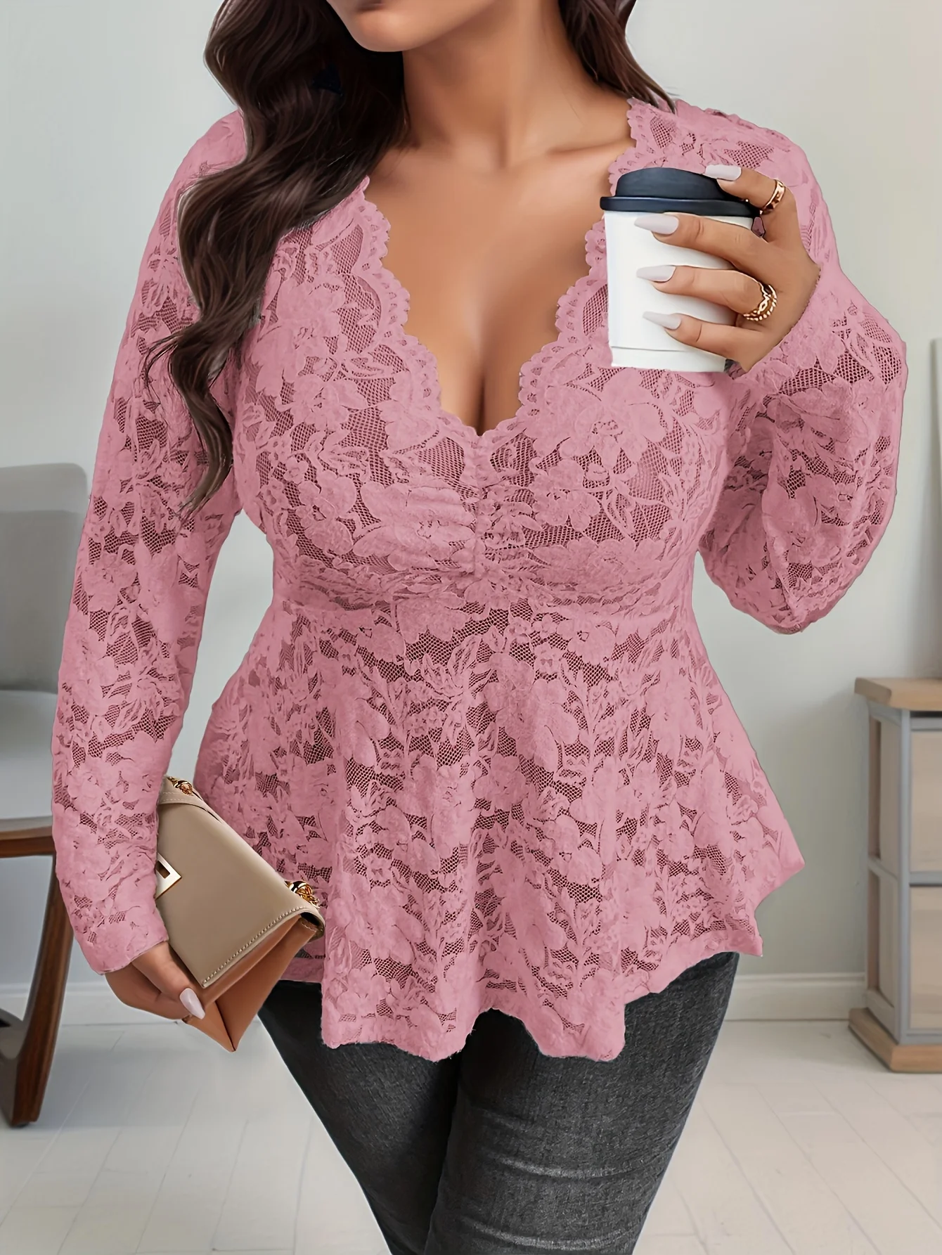 Elegant Fashionable Women's Long Sleeve Lace T-shirt Lady's Stylish Lace Top Comfortable Fit Casual Wear - الصورة 4