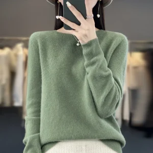 100% Merino solid color sweater ladies autumn and winter new solid color O-neck long sleeve warm fashion loose knit sweater