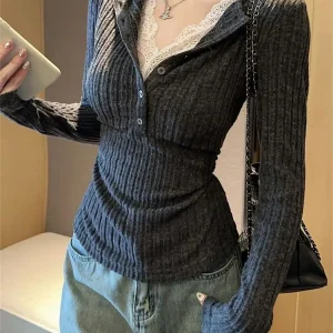 Women's Top Lace Patchwork Long Sleeve T-Shirt Base Shirt Fashion Vintage Fake Two-piece V-neck T-shirt Aesthetic Clothes
